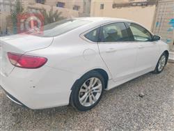 کرایسلەر 200